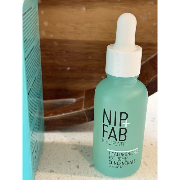 NIP + FAB Hydrate Hyaluronic Fix Extreme Concentrate 30ml New In Box - Picture 10 of 10